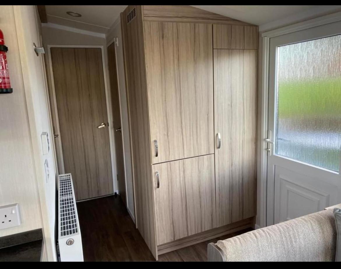 Experience Coastal Bliss In Our Modern 2019 Sea Viev 2 Bedroom Static Caravan At Clarach Bay Holiday Village! Aberystwyth Exterior photo