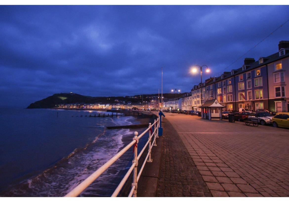 Experience Coastal Bliss In Our Modern 2019 Sea Viev 2 Bedroom Static Caravan At Clarach Bay Holiday Village! Aberystwyth Exterior photo